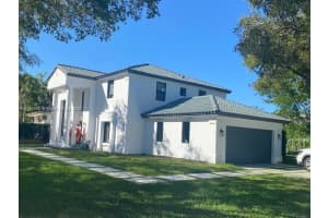 9419 NW 54th Doral Cir Ln, Doral, FL 33178, Sold 04/26/22
