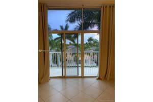 1350 SE 3rd Ave APT 405, Dania Beach, FL 33004, Sold 03/21/22
