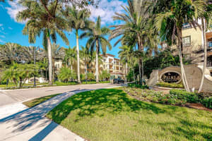 16101 Emerald Estates Dr APT 144, Weston, FL 33331, Sold 03/10/22