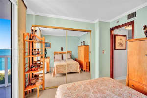 2457 Collins Ave APT 606, Miami Beach, FL 33140, Sold 05/25/22