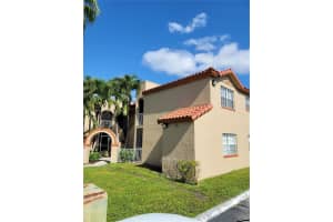 8621 SW 5th St APT 201, Pembroke Pines, FL 33025, Sold 03/25/22