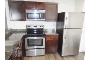 9935 NW 46th St, Doral, FL 33178, Sold 02/24/22