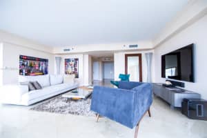19333 Collins Ave, Sunny Isles Beach, FL 33160, Sold 03/11/22