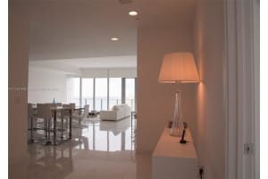 17475 Collins Ave, Sunny Isles Beach, FL 33160, Sold 03/08/22