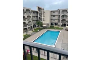 6215 W 20th Ave APT 320, Hialeah, FL 33012, Sold 04/05/22