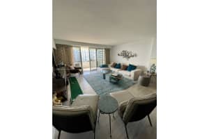 177 Ocean Ln Dr, Key Biscayne, FL 33149, Sold 05/13/22
