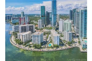 1408 Brickell Bay Dr # 907, Miami, FL 33131, Sold 03/18/22
