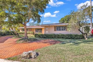 20330 NE 20th Ct, Miami, FL 33179, Sold 03/22/22