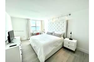 650 West Ave, Miami Beach, FL 33139, Sold 02/18/22