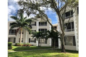 2861 N Oakland Forest Dr APT 306, Oakland Park, FL 33309, Sold 03/25/22