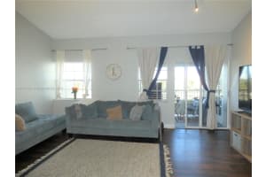 2861 N Oakland Forest Dr APT 306, Oakland Park, FL 33309, Sold 03/25/22
