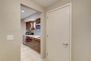 551 N Fort Lauderdale Beach Blvd H1016, Fort Lauderdale, FL 33304, Sold 03/10/22