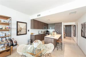 88 SW 7th St, Miami, FL 33130, Sold 06/02/22