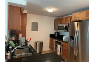 186 SE 12th Terrace, Miami, FL 33131, Sold 03/11/22