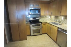 1901 Brickell Ave APT B1511, Miami, FL 33129, Sold 05/31/22