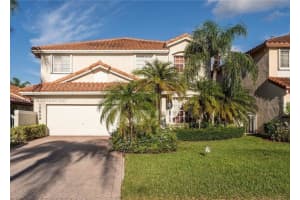 10609 NW 54th St, Doral, FL 33178, Sold 08/12/22