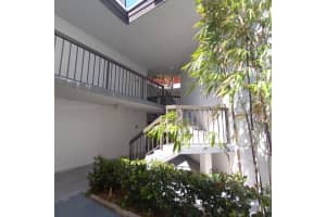 9443 Fontainebleau Blvd, Miami, FL 33172, Sold 02/22/22