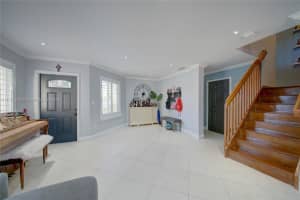 16429 SW 72nd Terrace, Miami, FL 33193, Sold 03/18/22