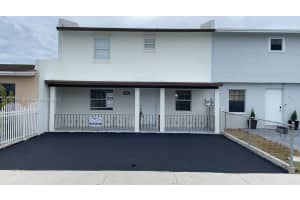 19308 NW 45th Ave, Miami Gardens, FL 33055, Sold 04/28/22