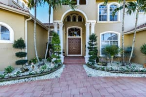 15140 SW 16 Ct, Weston, FL 33326, Sold 07/14/23