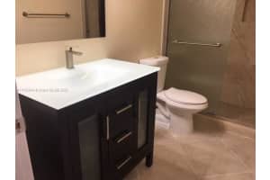 10738 N Kendall Dr APT K17, Miami, FL 33176, Sold 04/15/22