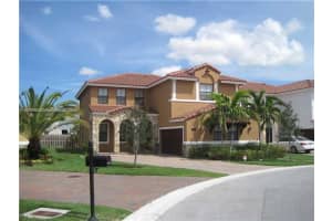 1031 NW 99th Ct, Miami, FL 33172, Sold 04/08/22