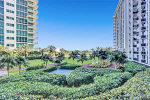 10275 Collins Ave APT 334, Bal Harbour, FL 33154, Sold 03/15/22