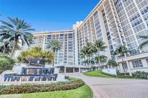 10275 Collins Ave APT 334, Bal Harbour, FL 33154, Sold 03/15/22