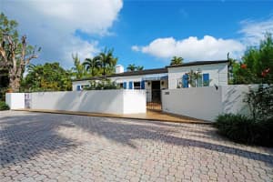 7621 Coquina Dr, North Bay Village, FL 33141, Sold 03/11/22