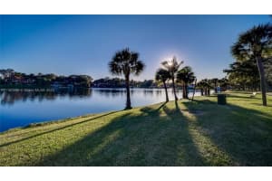 6951 Loch ness Dr, Miami Lakes, FL 33014, Sold 03/28/22