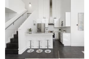 900 4th St APT 4, Miami Beach, FL 33139, Sold 03/01/22