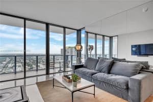 88 SW 7th St, Miami, FL 33130, Sold 03/23/22