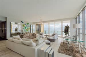 17749 Collins Ave, Sunny Isles Beach, FL 33160, Sold 02/01/23