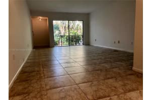 9394 SW 77th Ave APT F8, Miami, FL 33156, Sold 03/22/22