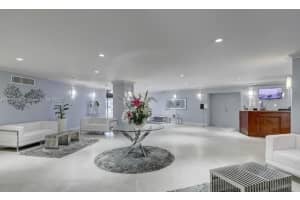 600 Parkview Dr # 1132, Hallandale Beach, FL 33009, Sold 03/14/22