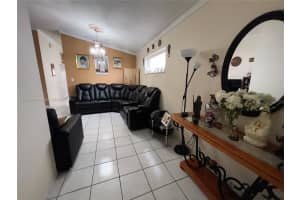 12351 NW 98th Ct, Hialeah Gardens, FL 33018, Sold 05/19/22