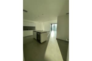 88 SW 7th St, Miami, FL 33130, Sold 04/22/22