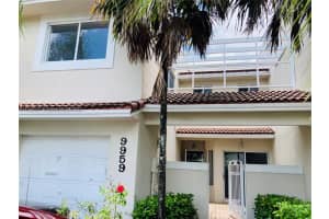 9959 NW 43rd Terrace, Doral, FL 33178, Sold 03/11/22