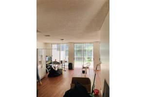 9959 NW 43rd Terrace, Doral, FL 33178, Sold 03/11/22