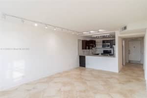 2741 Taft St APT 401, Hollywood, FL 33020, Sold 03/01/22