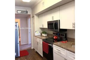 100 SW 117th Terrace, Pembroke Pines, FL 33025, Sold 03/08/22