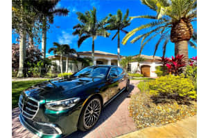 4099 SW 141st Ave, Davie, FL 33330, Sold 04/25/22