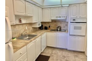 3901 S Ocean Dr #8w, Hollywood, FL 33019, Sold 06/03/22
