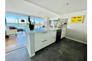 7601 E Treasure Dr, North Bay Village, FL 33141, Sold 03/14/22
