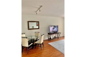 2775 NE 187th St APT 319, Aventura, FL 33180, Sold 05/25/22
