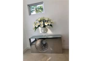 3453 NW 84th Ct, Doral, FL 33122, Sold 03/28/22