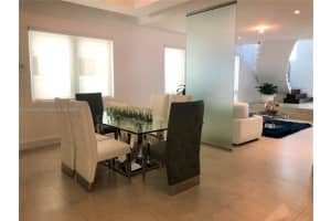 3453 NW 84th Ct, Doral, FL 33122, Sold 03/28/22