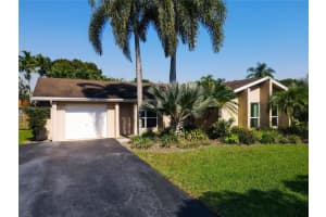 10485 SW 52nd St, Cooper City, FL 33328, Sold 02/28/22