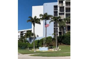 1300 Florida A1A, Jupiter, FL 33477, Sold 03/08/22