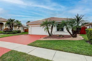 1590 SW 194th Terrace, Pembroke Pines, FL 33029, Sold 03/04/22